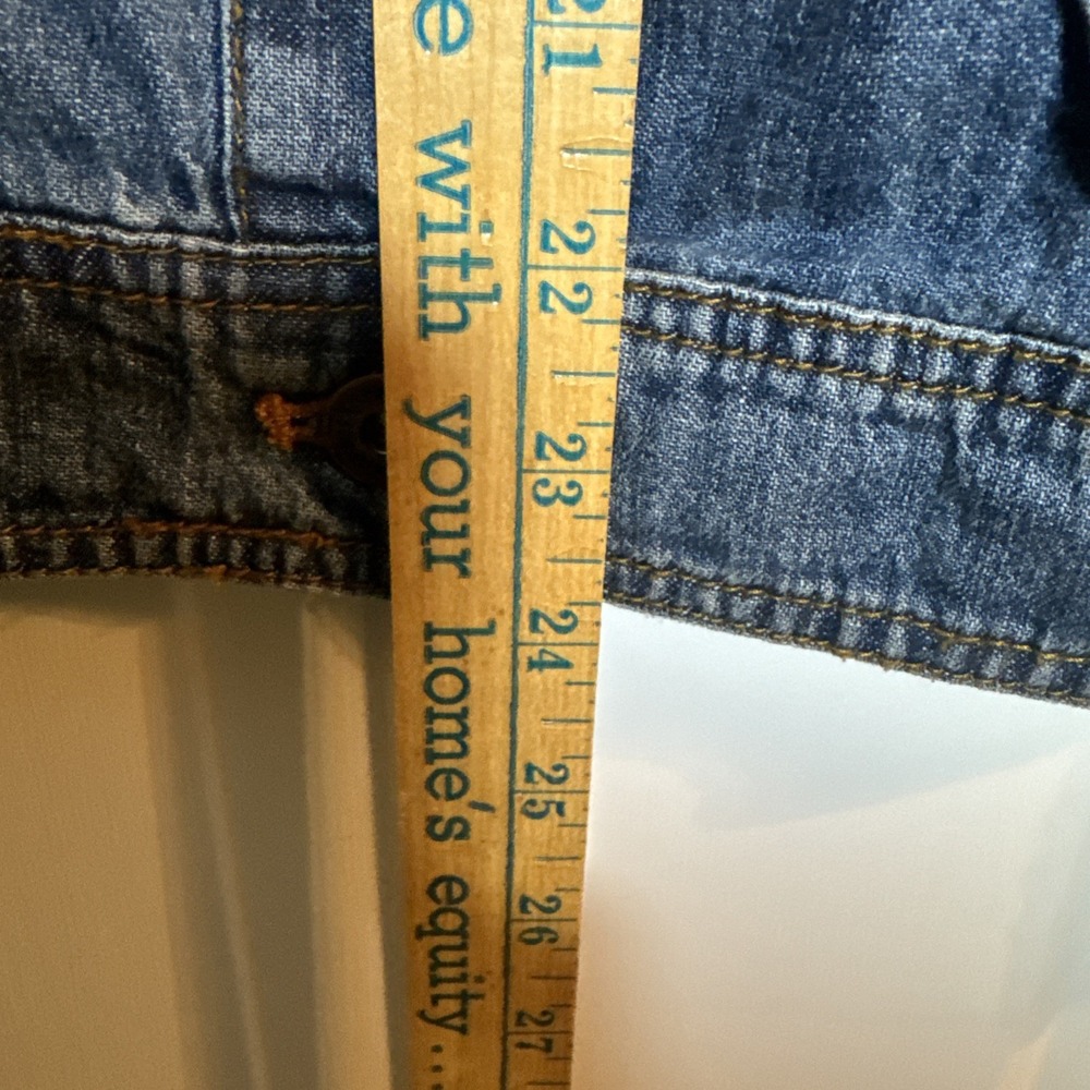 Vintage DKNY Jeans Women's Large Denim Jacket Made in Hong Kong 100% Cotton - Picture 5 of 6